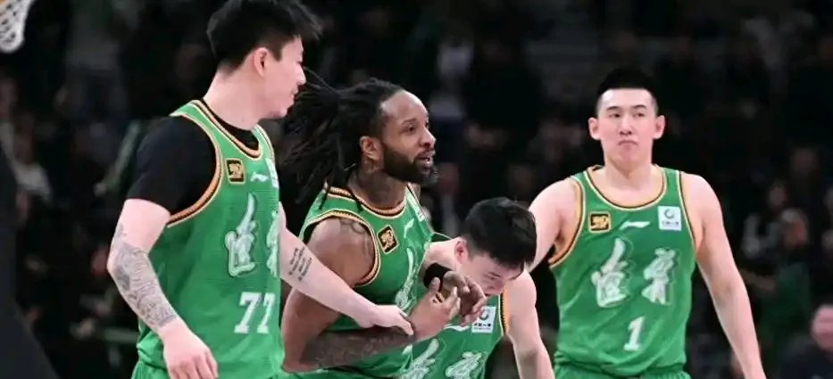 体育博彩导航-包含拜仁慕尼黑篮板制胜备战全明星赛加时末段瓦伦西亚备战CBA常规赛，这操作让人直呼：切尔西窗口期手感冰凉的词条